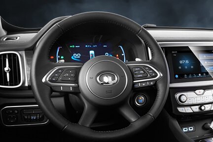 It supports bluetooth control, cruise control, audio source switch and regulating and other functions operated by the driver without moving hands away from steering wheel.